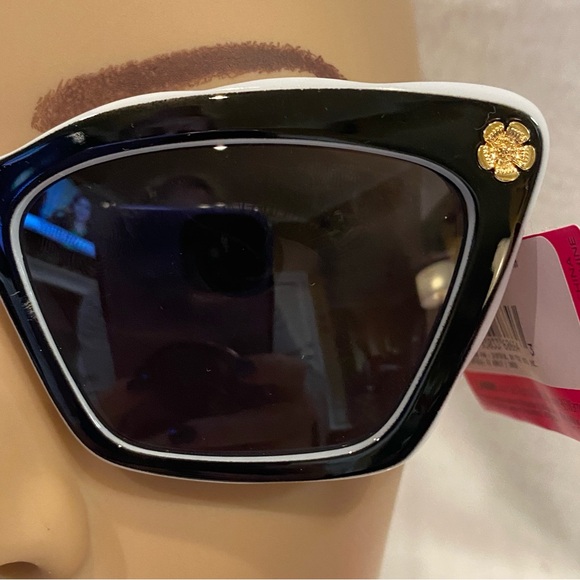 Betsey Johnson Square Butterfly Shape Black & White Sunnies Sunglasses NWT main image 5